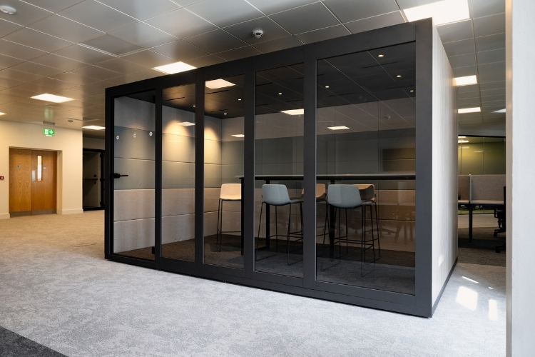 Outsurance fit-out, image 4