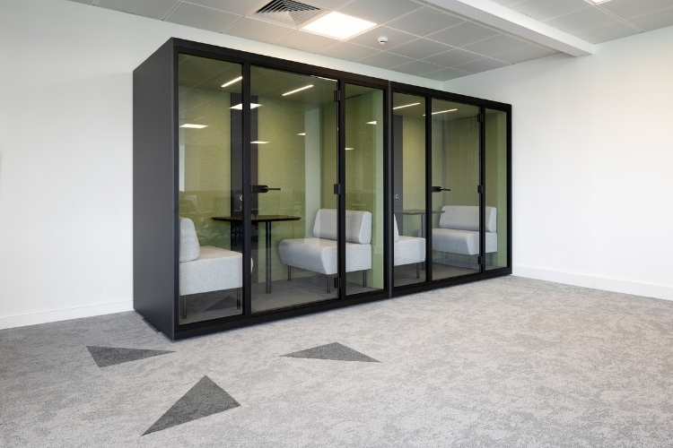 Outsurance fit-out, image 3